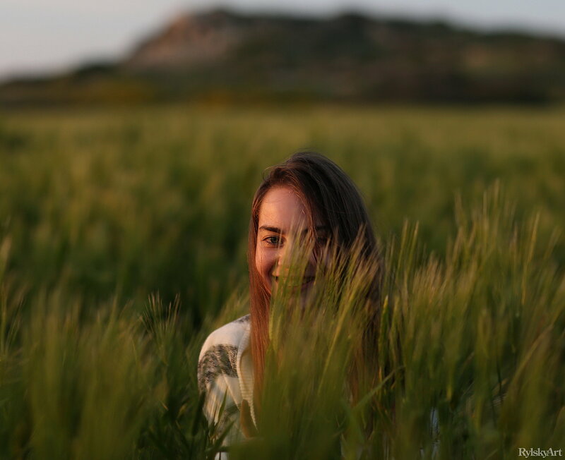 София, 24